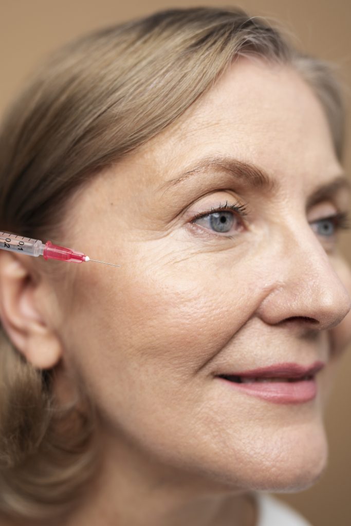 close-up-woman-with-hyaluronic-acid-injection